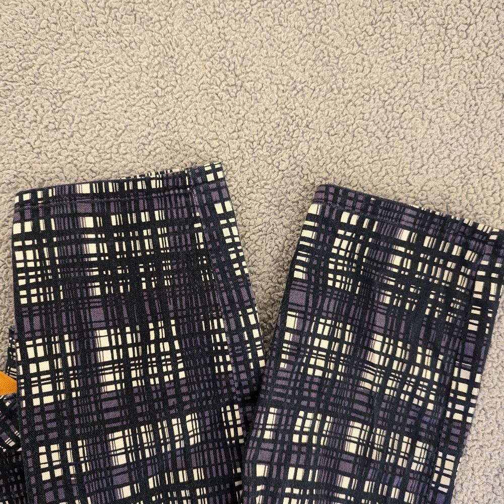 Tory Burch Connor Tab Front Skinny Jeans - Picture 11 of 12